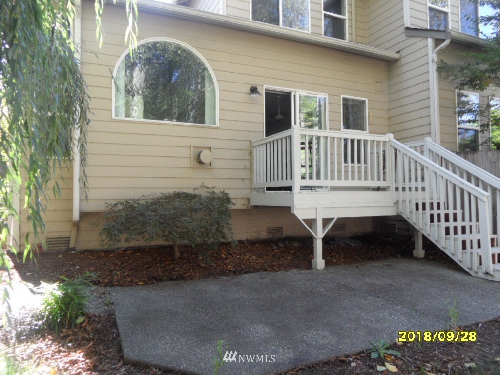 2013 187th Place Southeast Bothell, WA 98012 - Photo 12 of 23