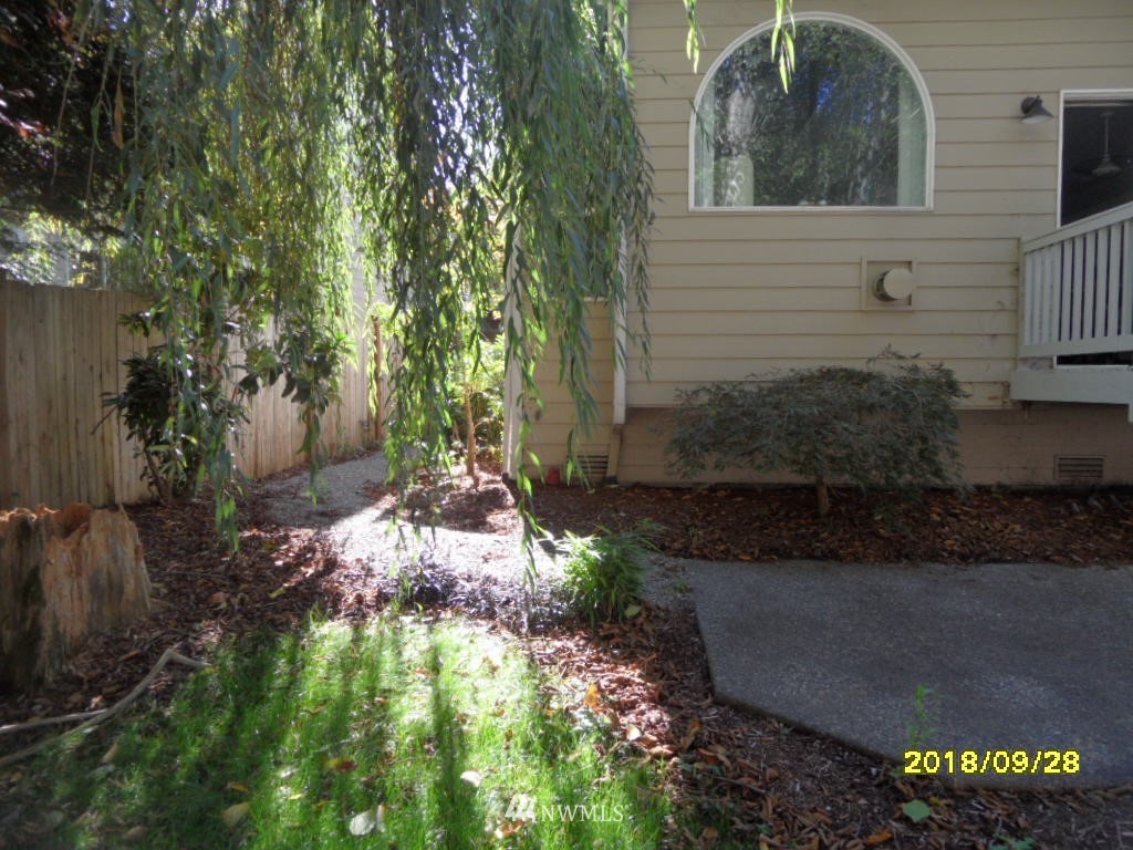 2013 187th Place Southeast Bothell, WA 98012 - Photo 13 of 23