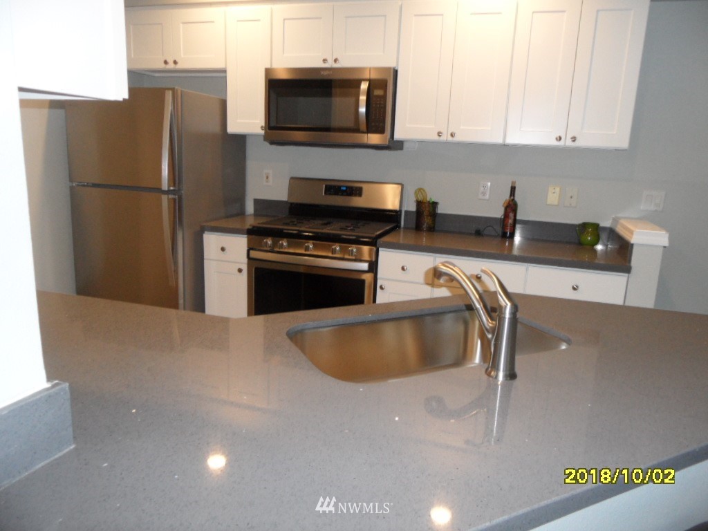 2013 187th Place Southeast Bothell, WA 98012 - Photo 21 of 23