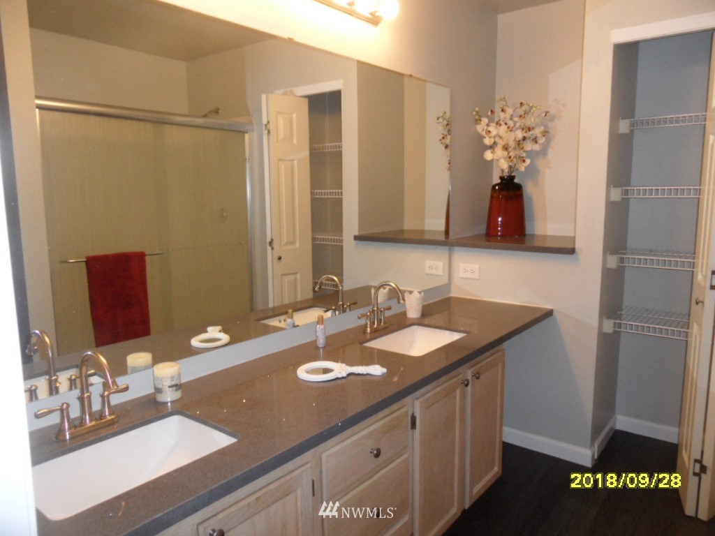2013 187th Place Southeast Bothell, WA 98012 - Photo 5 of 23