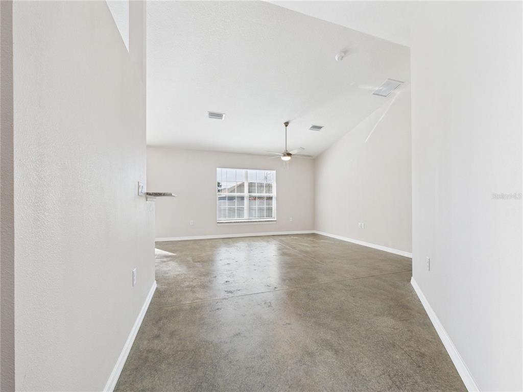 24 Pine Course Pass Ocala, FL 34472 - Photo 4 of 32