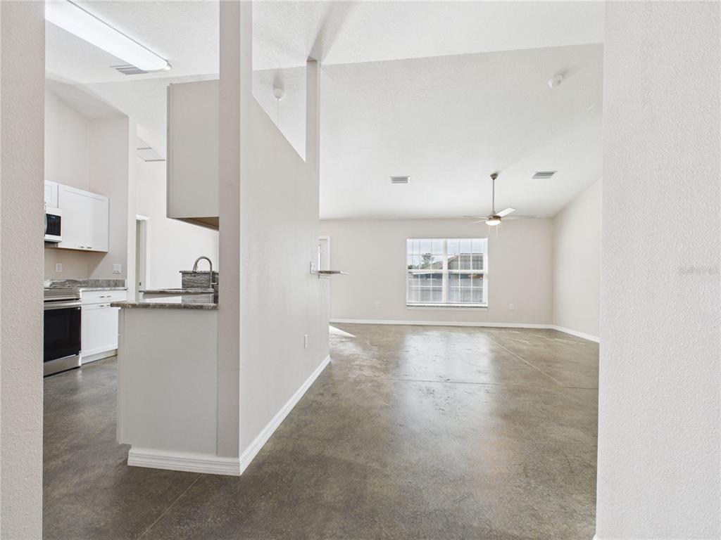 24 Pine Course Pass Ocala, FL 34472 - Photo 5 of 32