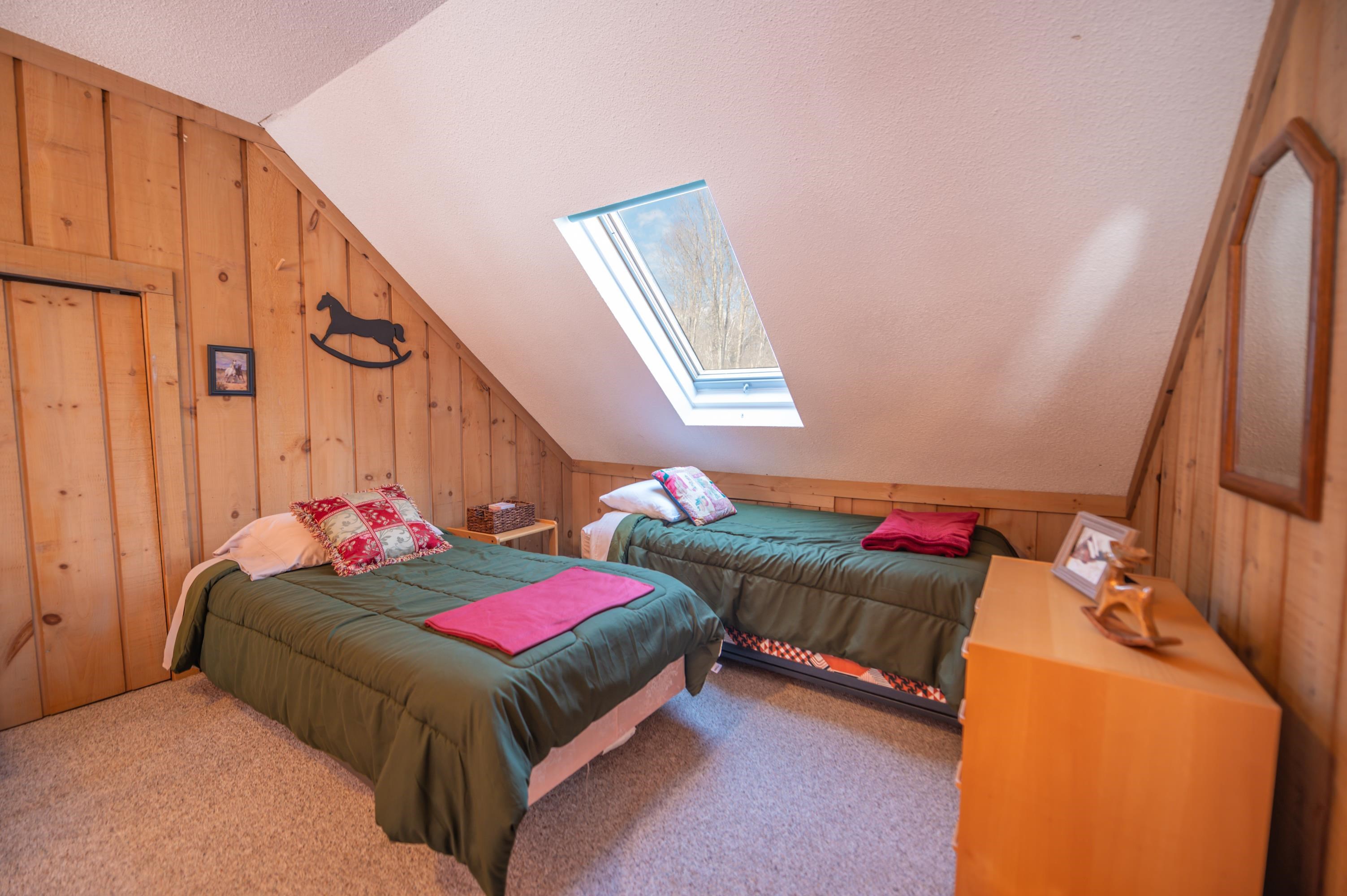46 View Road Wilmington, VT 05363 - Photo 5 of 22 Gallery Image 5
