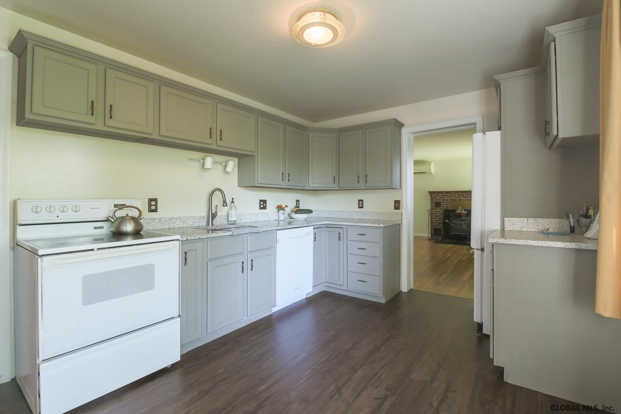 150 Crow Ridge Road Voorheesville, NY 12186 - Photo 12 of 41 Photo 12