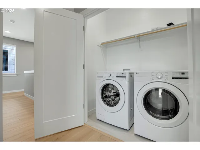 $989,000 | 16505 Northwest Liberty Street, Portland, OR 97229