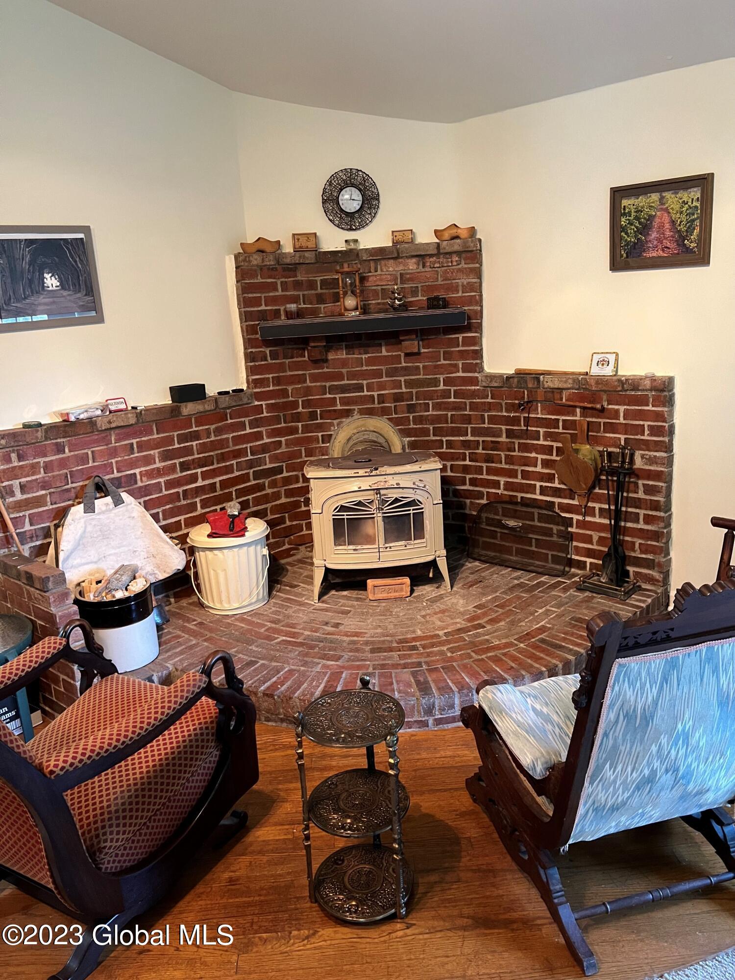 96 Schermerhorn Road Rotterdam, NY 12306 - Photo 12 of 39 Family Room