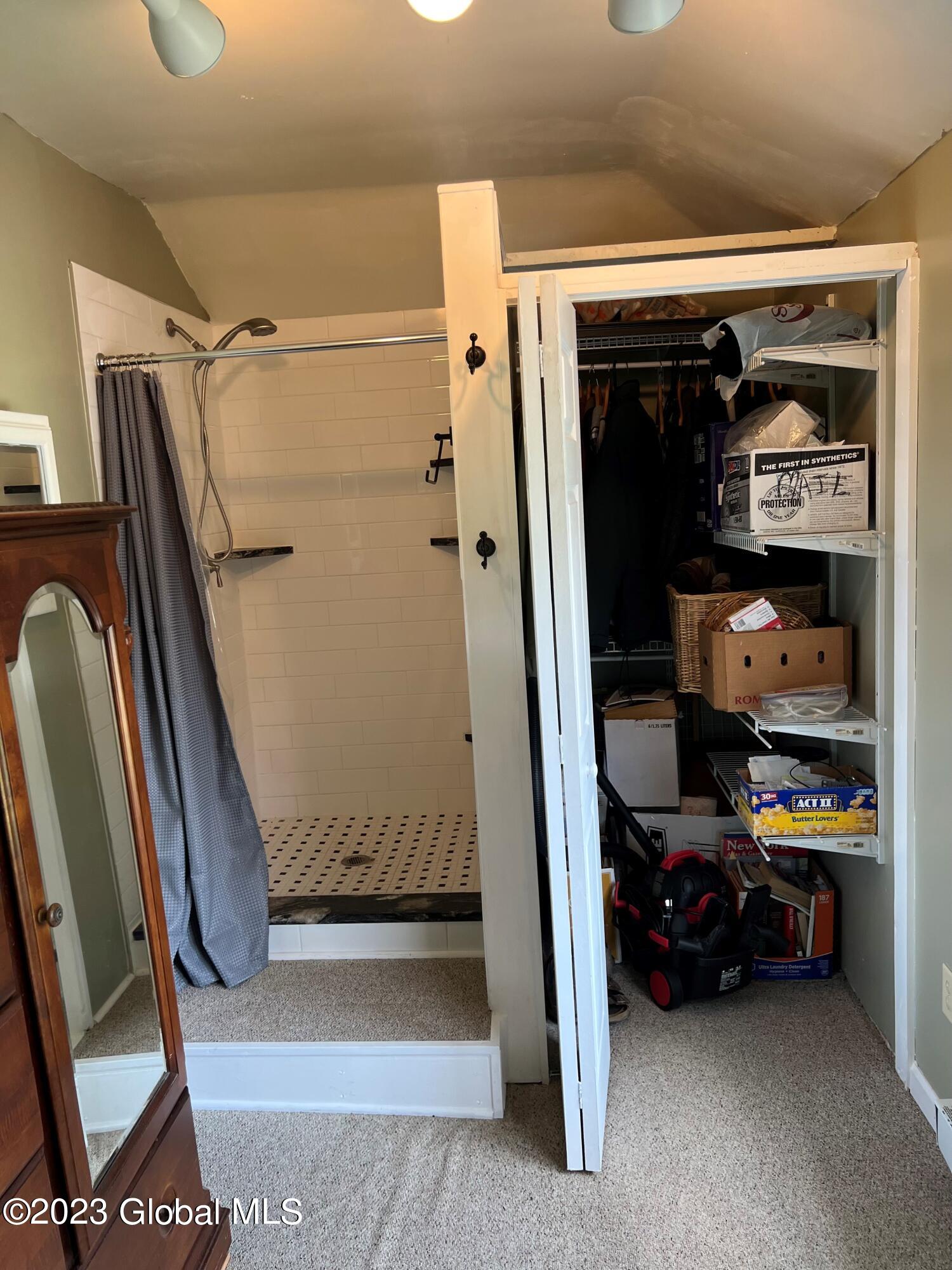 96 Schermerhorn Road Rotterdam, NY 12306 - Photo 16 of 39 1st Floor Bedroom