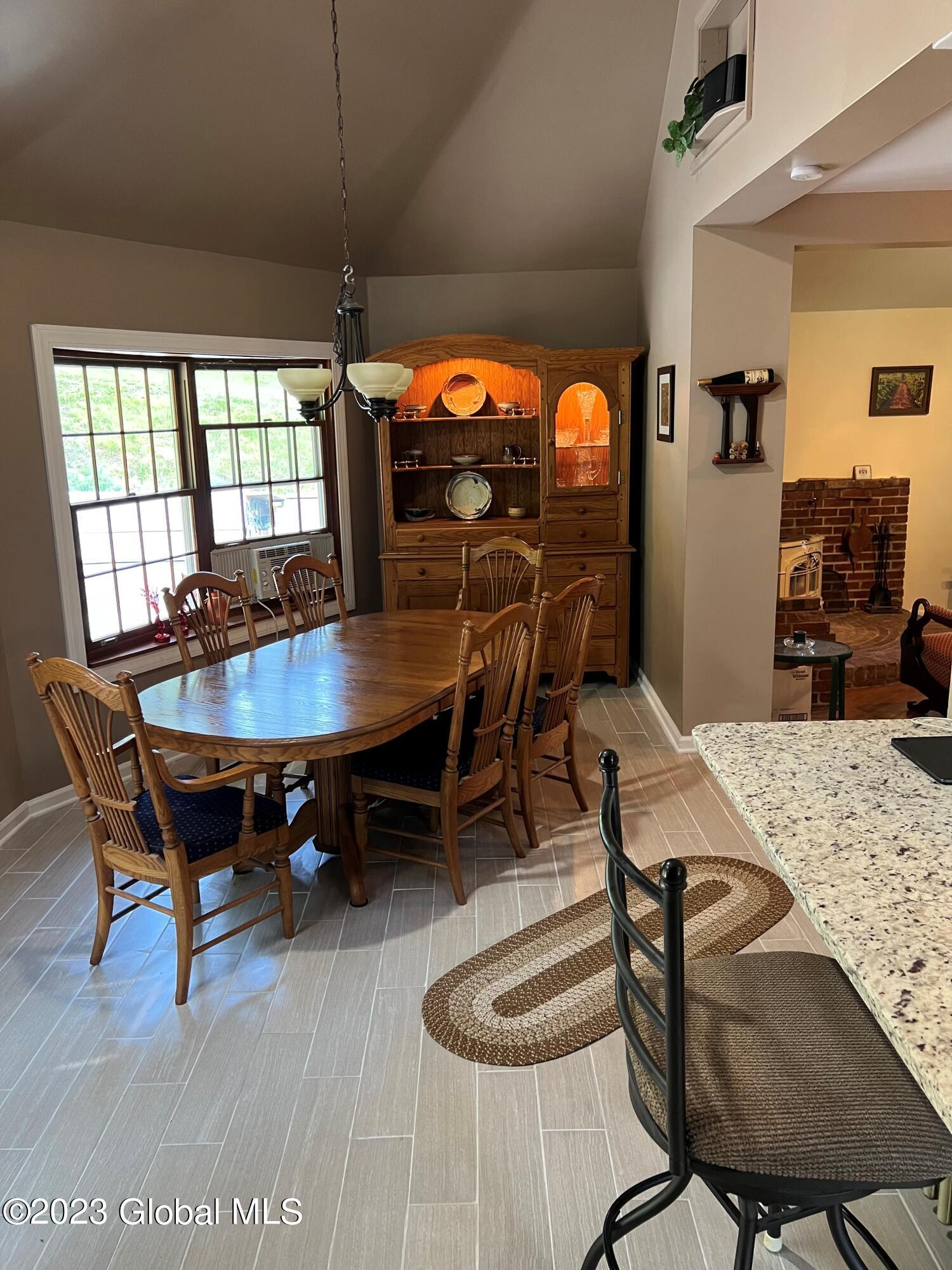 96 Schermerhorn Road Rotterdam, NY 12306 - Photo 7 of 39 Dining Area