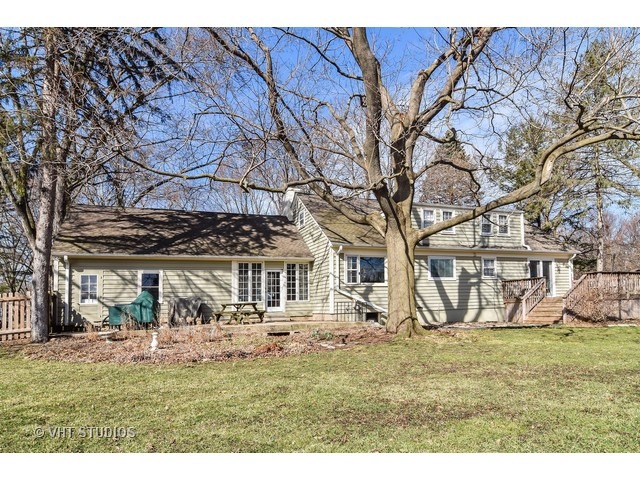 5N187 Elm Road Wayne, IL 60184 - Photo 2 of 25