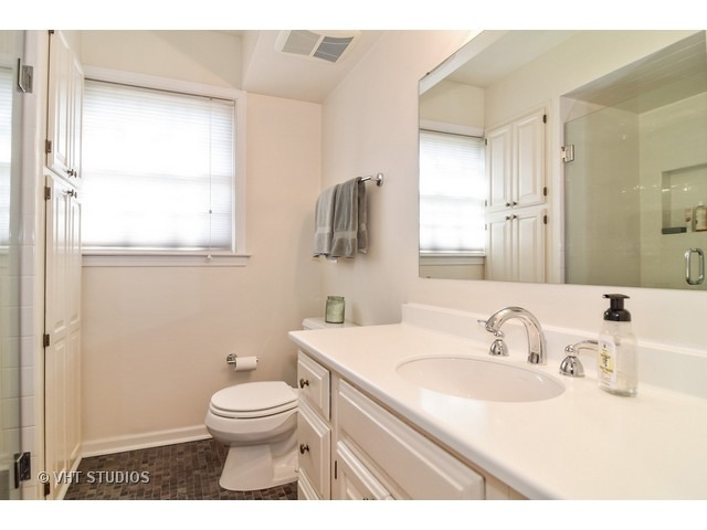 5N187 Elm Road Wayne, IL 60184 - Photo 11 of 25