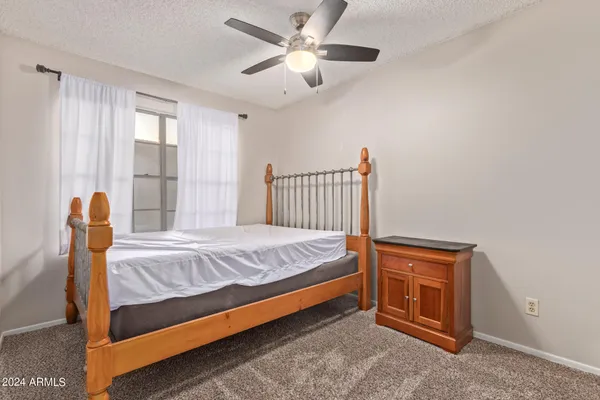 $2,000 | 921 West University Drive, Unit 1087, Mesa, AZ 85201