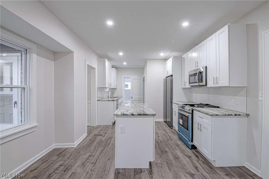3236 Ormond Road Cleveland, OH 44118 - Photo 9 of 26 Gallery Image 9