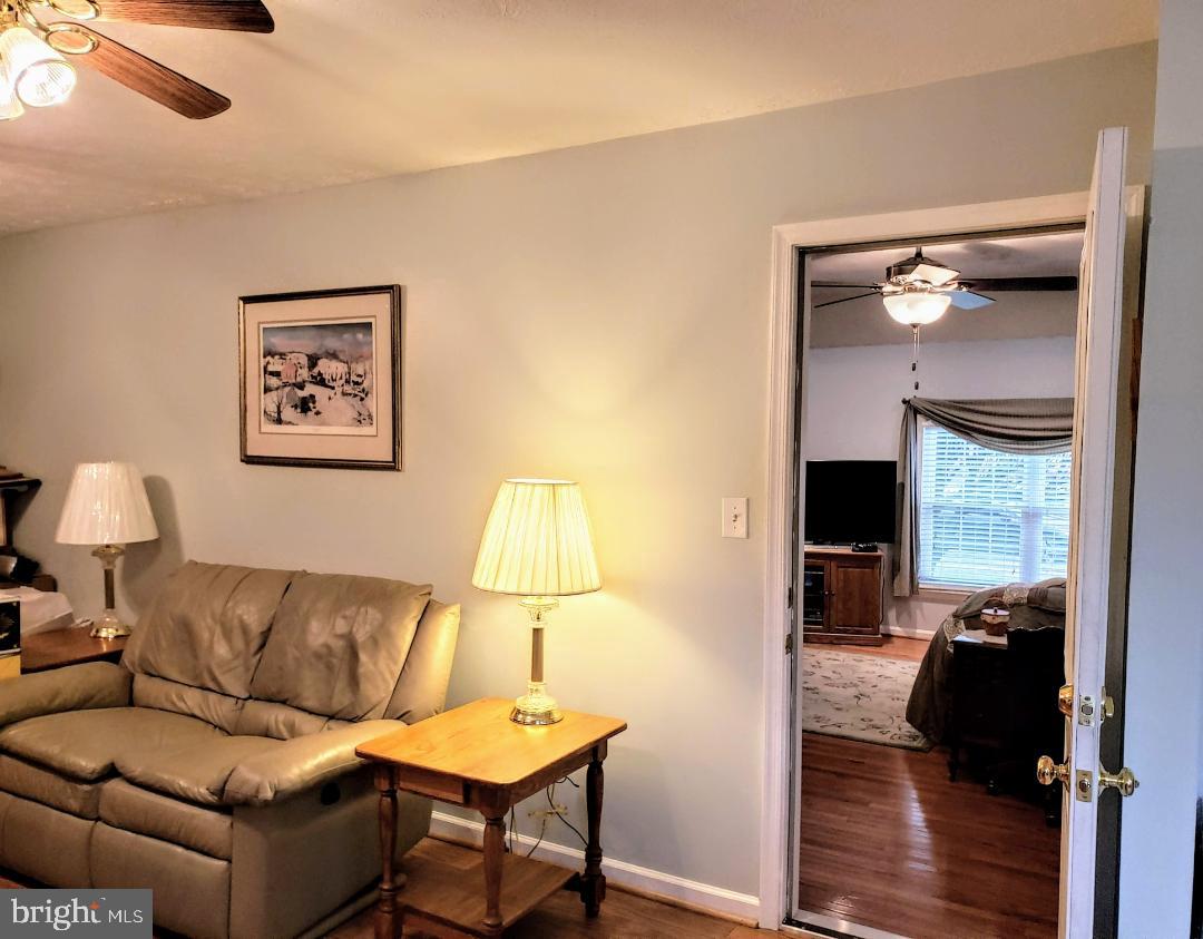 2177 Ambleside Court Frederick, MD 21702 - Photo 11 of 55 Fam rm to BR / Great rm