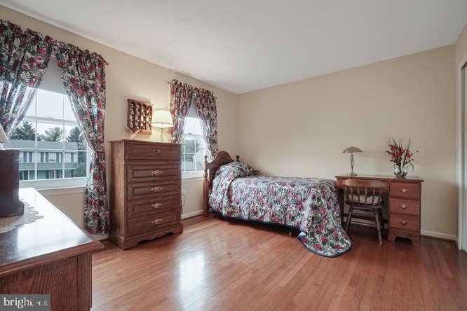 2177 Ambleside Court Frederick, MD 21702 - Photo 35 of 55 BR 3 front of house