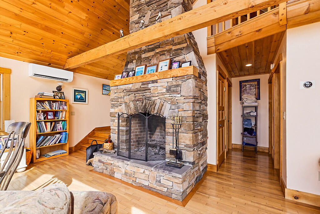 72 Jones Road Vassalboro, ME 04989 - Photo 19 of 57 25_BP5A8866_DxO_mls