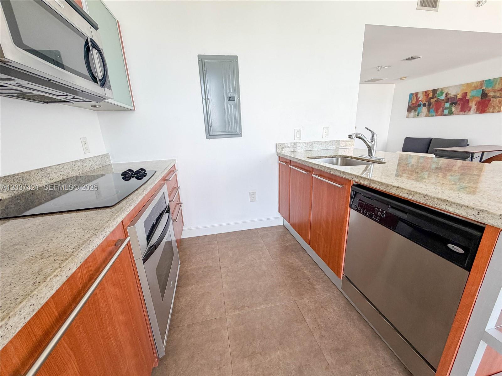 185 Southwest 7th Street, Unit 2900 Miami, FL 33130 - Photo 17 of 37