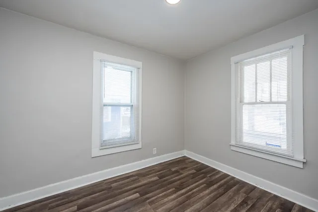 $99,999 | 1216 Broadway, Benton Harbor, MI 49022