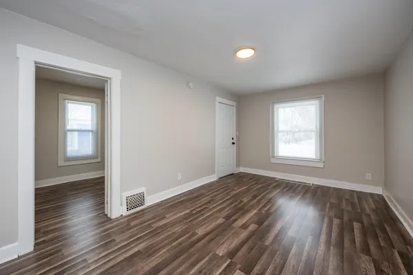 $84,999 | 1216 Broadway, Benton Harbor, MI 49022