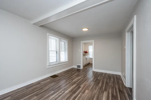 $99,999 | 1216 Broadway, Benton Harbor, MI 49022