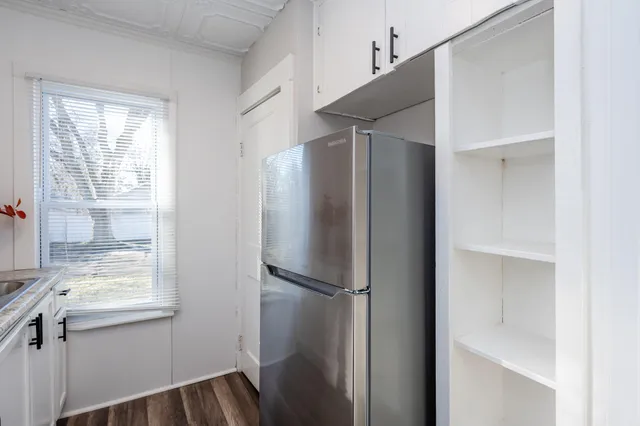 $99,999 | 1216 Broadway, Benton Harbor, MI 49022