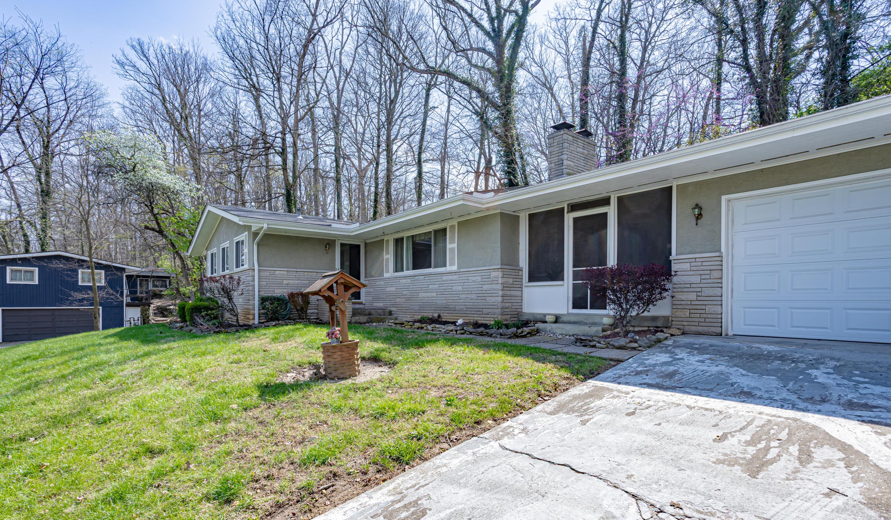 70 Riverside Drive Galloway, OH 43119 - Photo 8 of 57