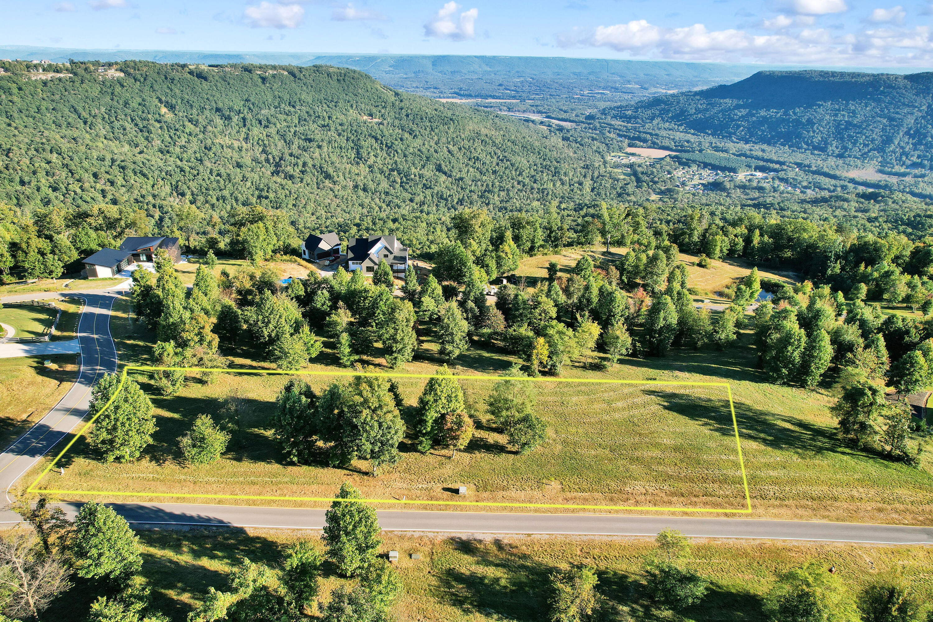 135 Sunset Circle Jasper, TN 37347 - Photo 1 of 49 DJI_0027