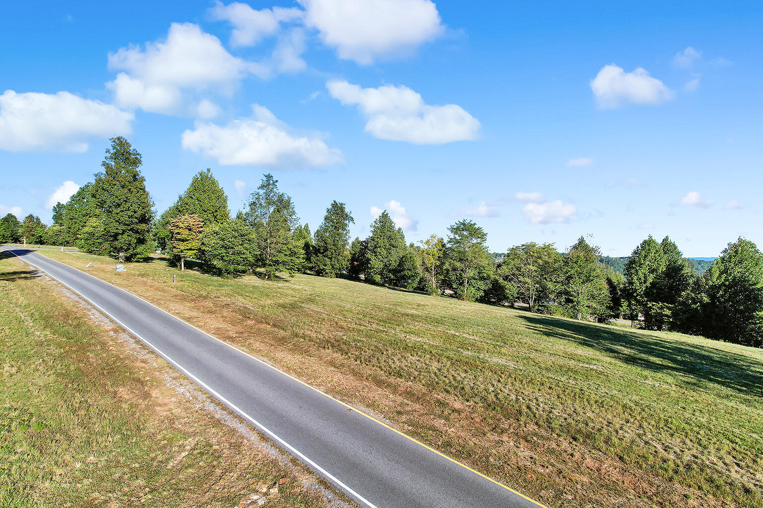 135 Sunset Circle Jasper, TN 37347 - Photo 15 of 49 DJI_0032