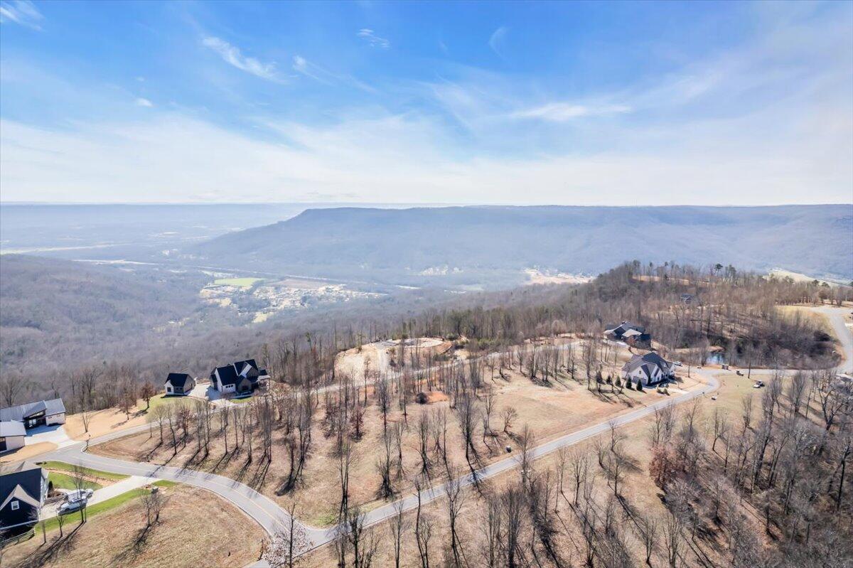 135 Sunset Circle Jasper, TN 37347 - Photo 17 of 49 06-DJI_0124
