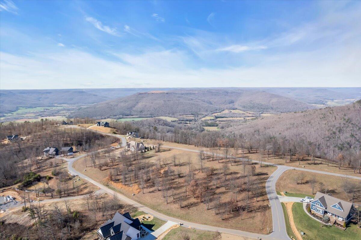 135 Sunset Circle Jasper, TN 37347 - Photo 19 of 49 04-DJI_0120