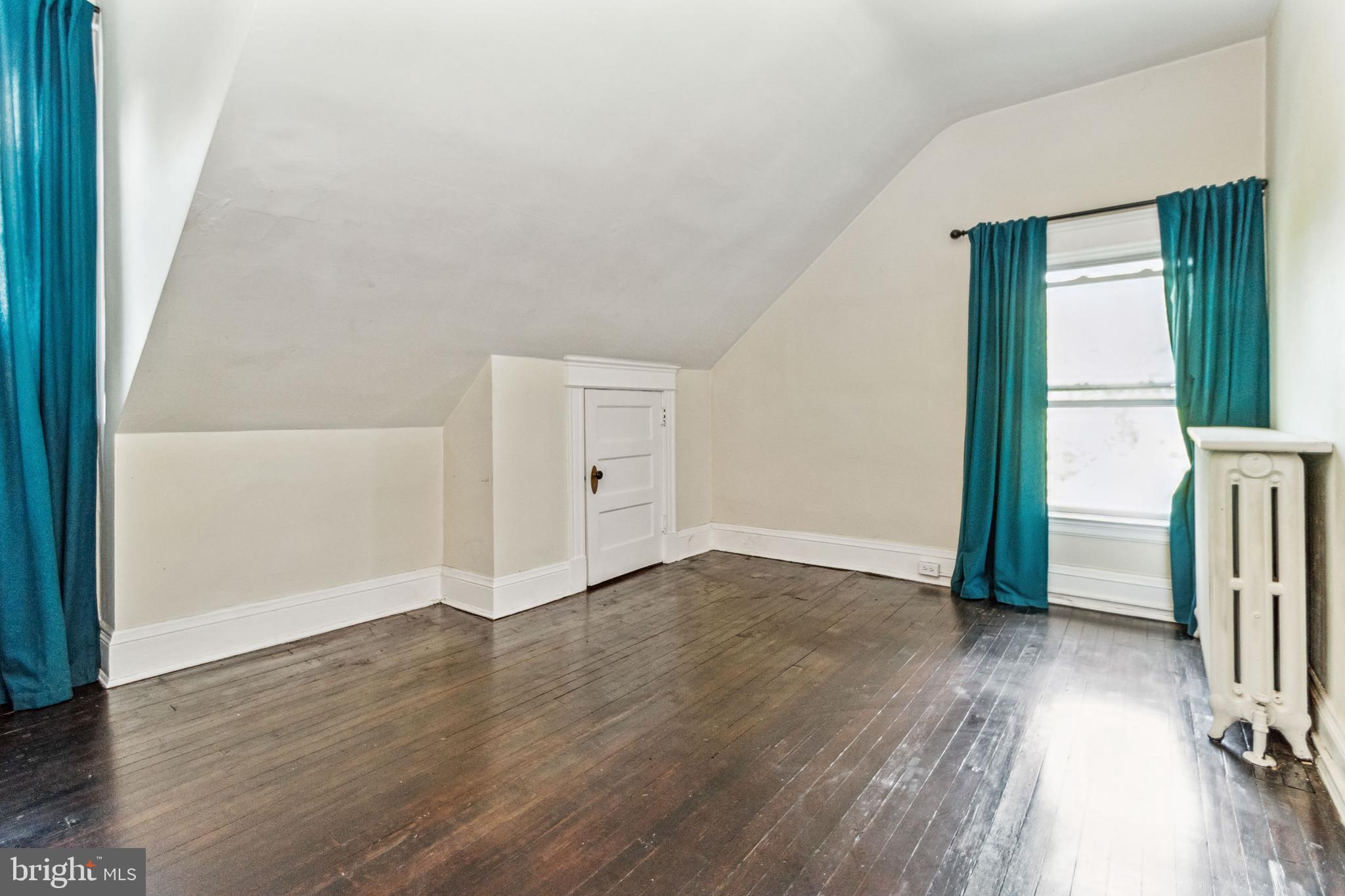 5021 Roland Avenue Baltimore, MD 21210 - Photo 28 of 35 Gallery Image 28