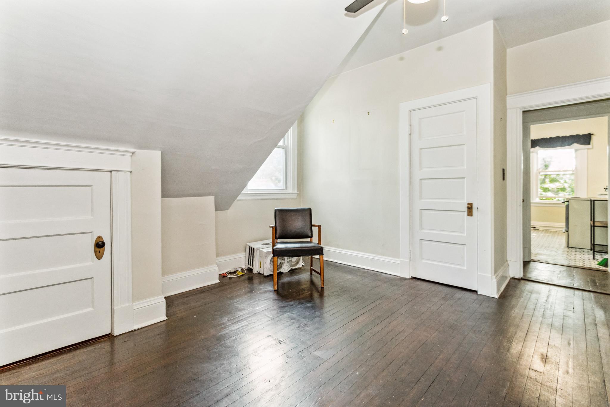 5021 Roland Avenue Baltimore, MD 21210 - Photo 29 of 35 Gallery Image 29