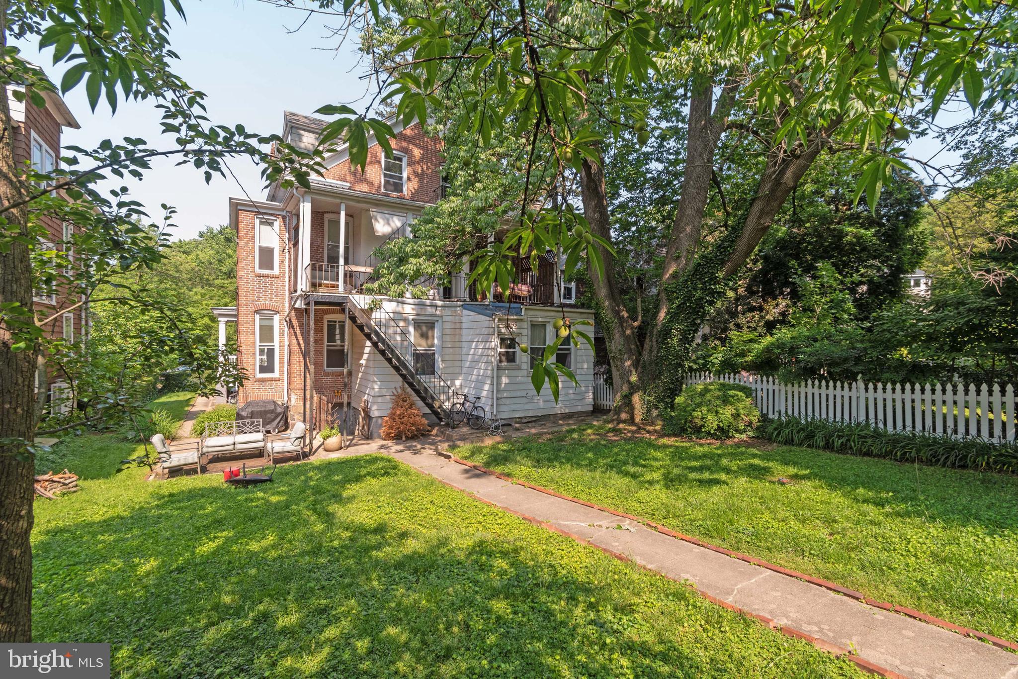 5021 Roland Avenue Baltimore, MD 21210 - Photo 9 of 35 Gallery Image 9
