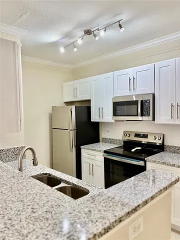 $1,675 | 4323 Bayside Village Drive, Unit 202, Tampa, FL 33615