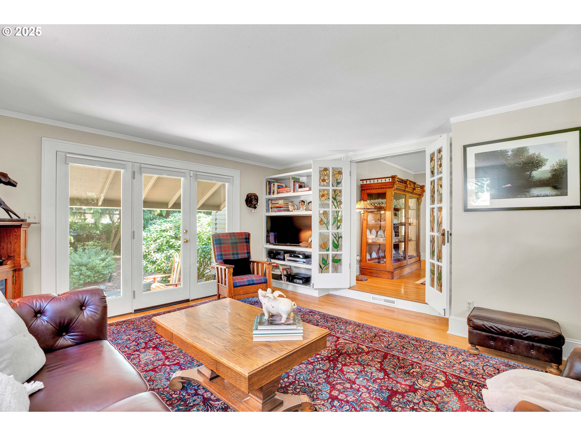 4800 Southwest Chestnut Place Beaverton, OR 97005 - Photo 17 of 47 Family Room