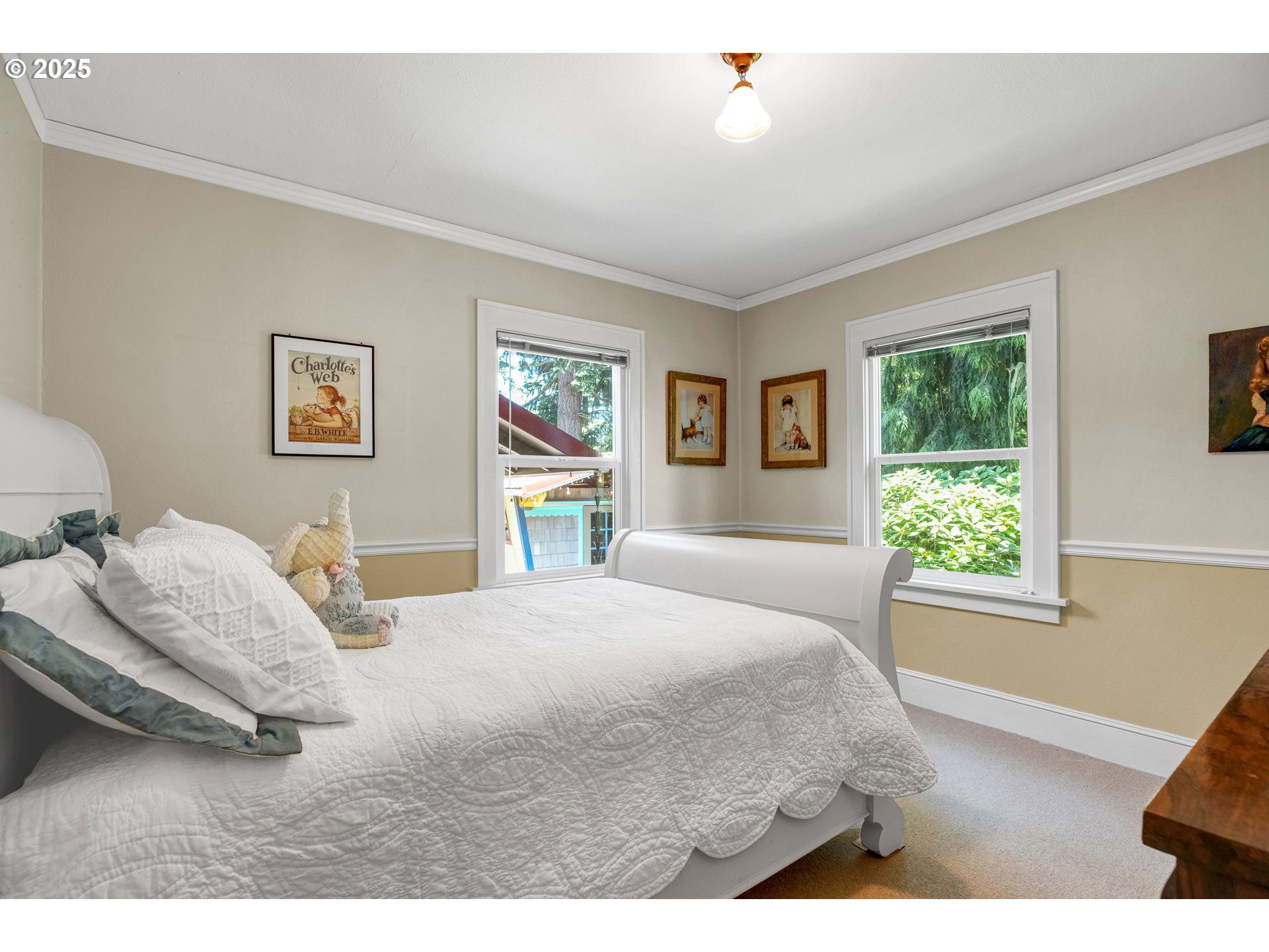 4800 Southwest Chestnut Place Beaverton, OR 97005 - Photo 29 of 47 Bedroom