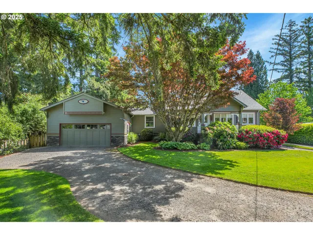 $949,000 | 4800 Southwest Chestnut Place, Beaverton, OR 97005