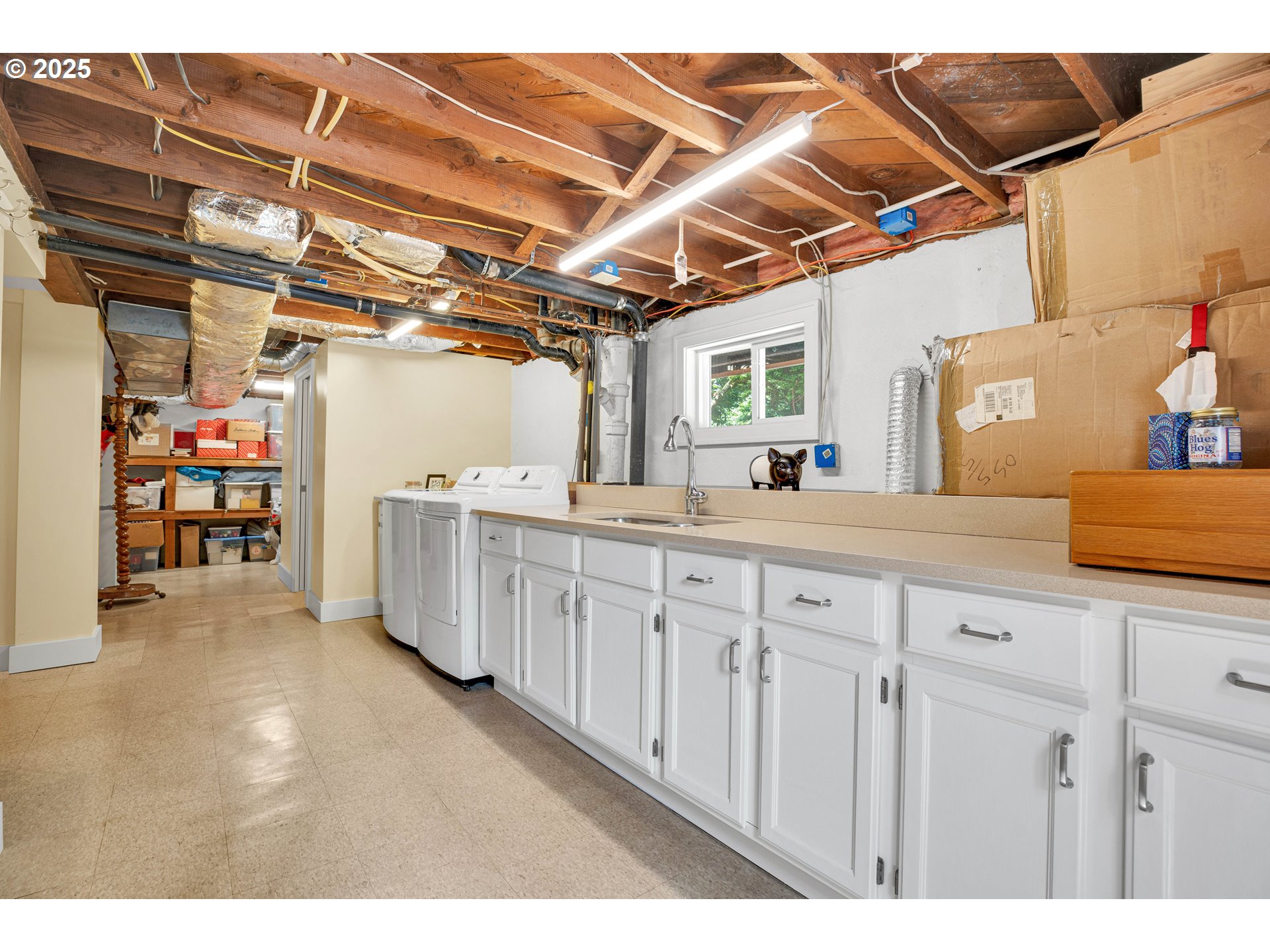 4800 Southwest Chestnut Place Beaverton, OR 97005 - Photo 33 of 47 Laundry