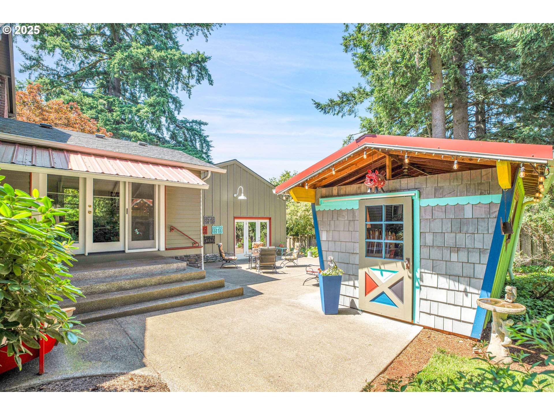 4800 Southwest Chestnut Place Beaverton, OR 97005 - Photo 39 of 47 Patio