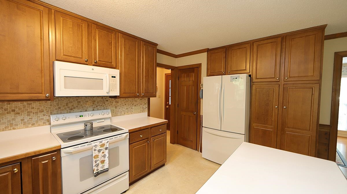 8816 Woodyhill Road Raleigh, NC 27613 - Photo 11 of 30 Photo 11