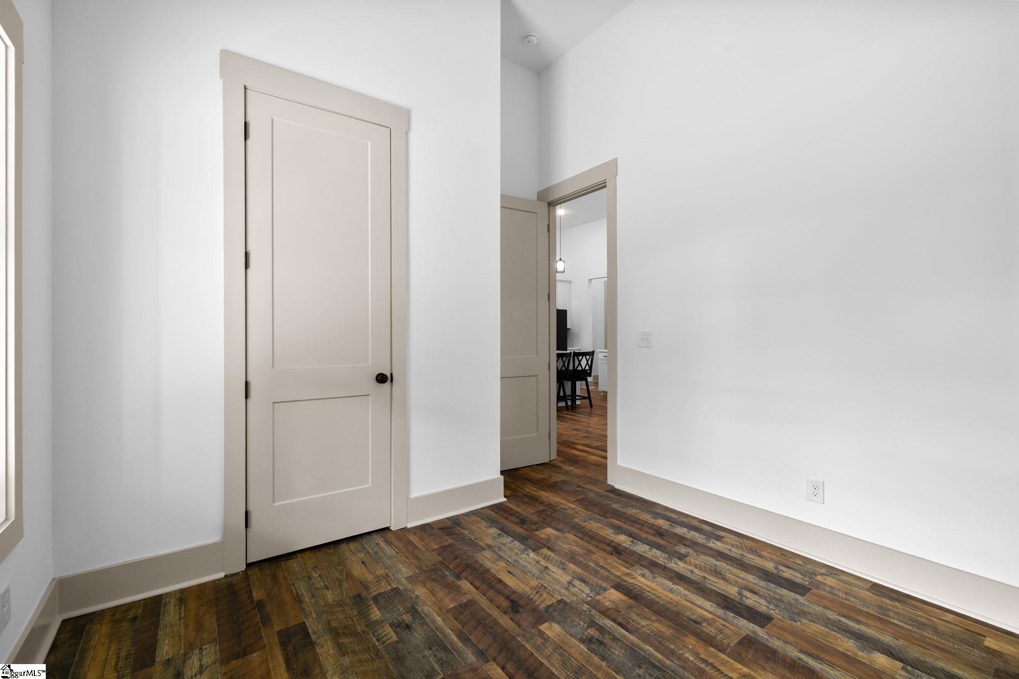 6025 Highway 101 Gray Court, SC 29645 - Photo 30 of 44