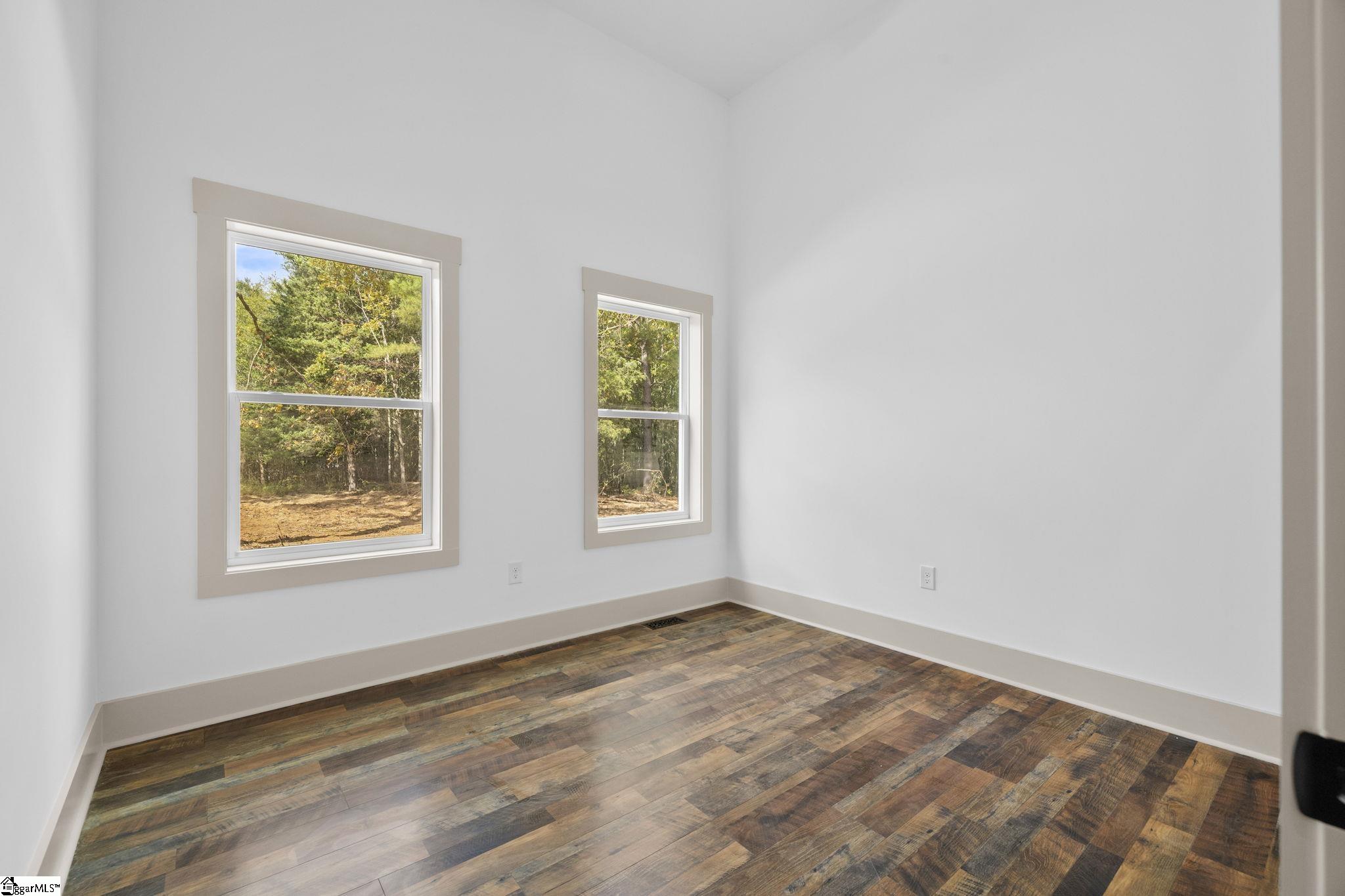 6025 Highway 101 Gray Court, SC 29645 - Photo 35 of 44