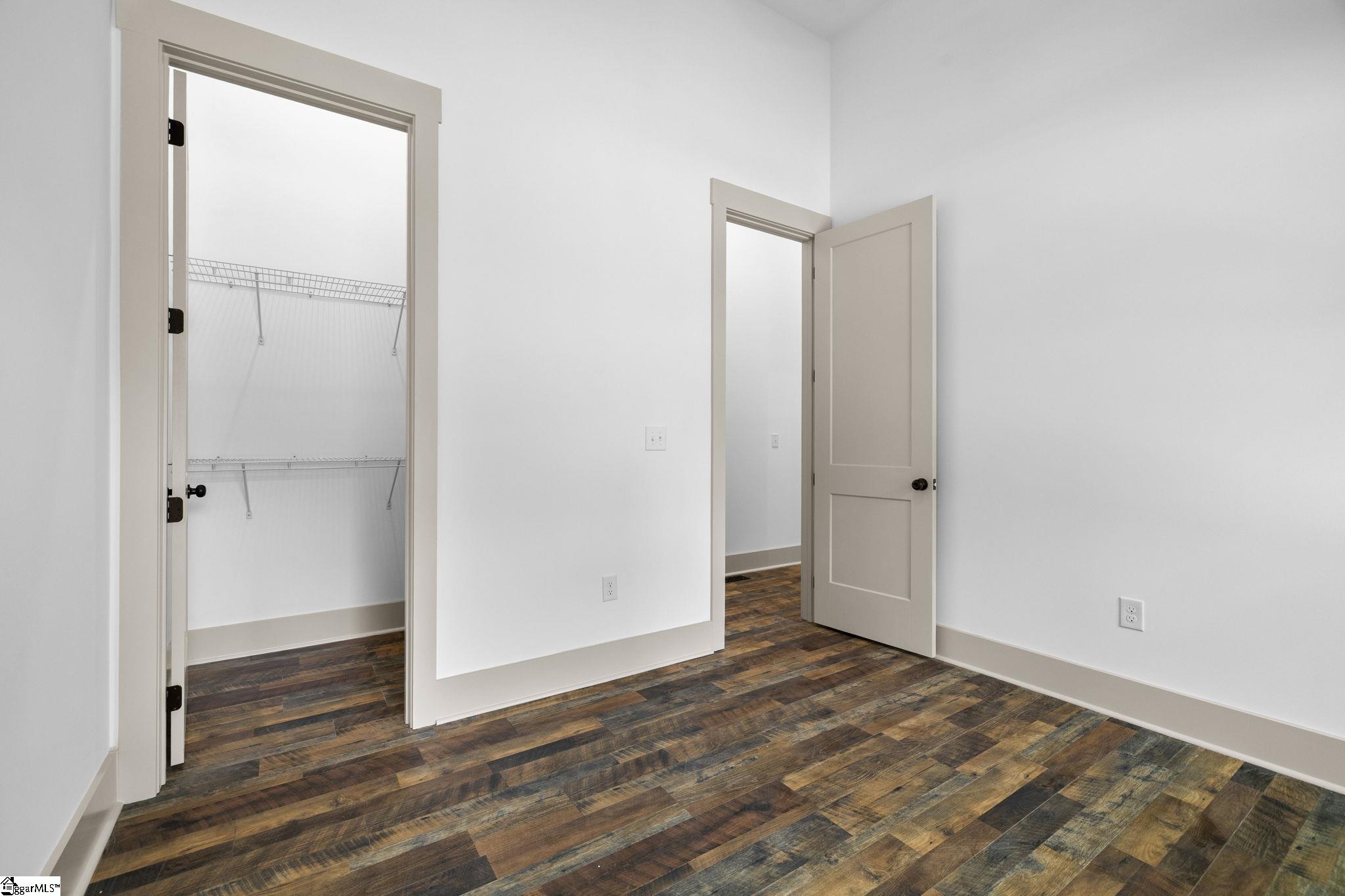 6025 Highway 101 Gray Court, SC 29645 - Photo 36 of 44