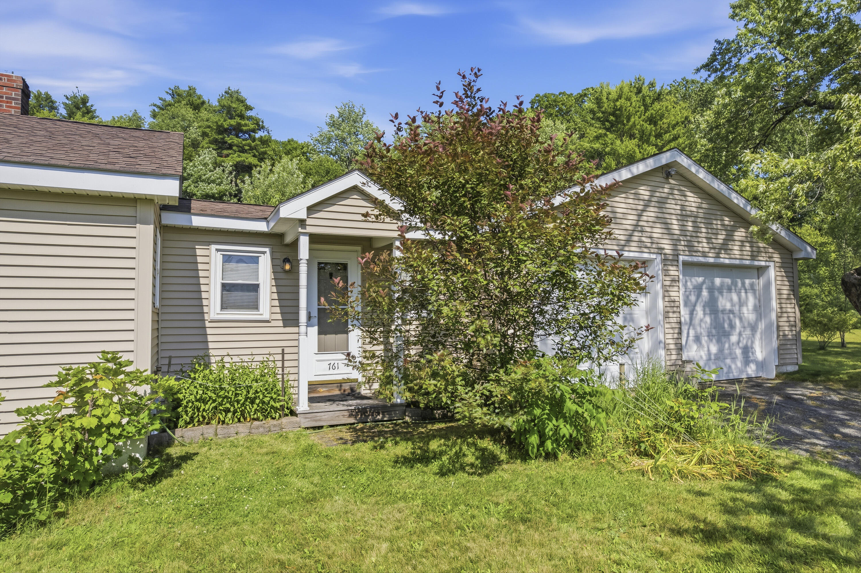 761 Gardiner Road Wiscasset, ME 04578 - Photo 4 of 56 761 Gardiner Rd_103