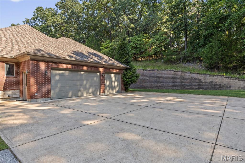 416 Kiefer Creek Road Ballwin, MO 63021 - Photo 40 of 41 Gallery Image 40