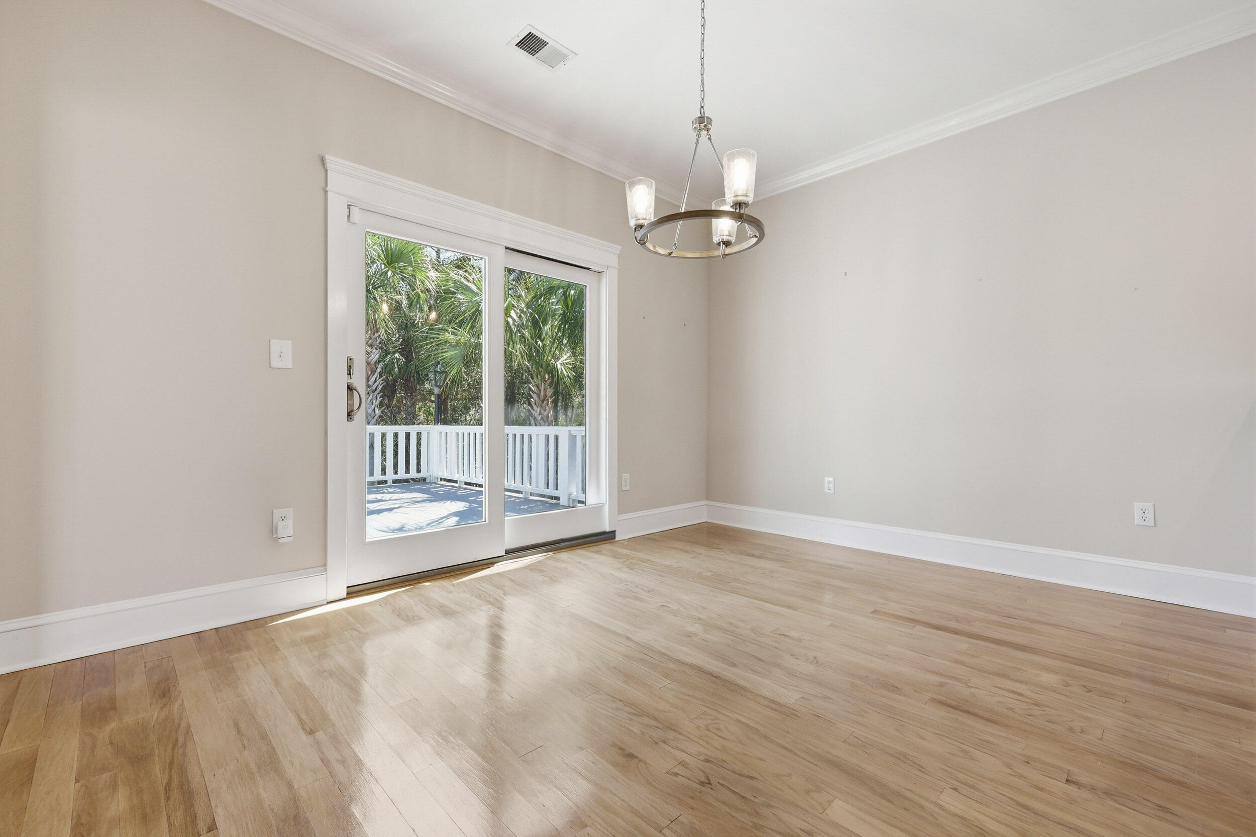 2384 Bergeron Way Mount Pleasant, SC 29466 - Photo 11 of 34 11 - 2384 Bergeron Way