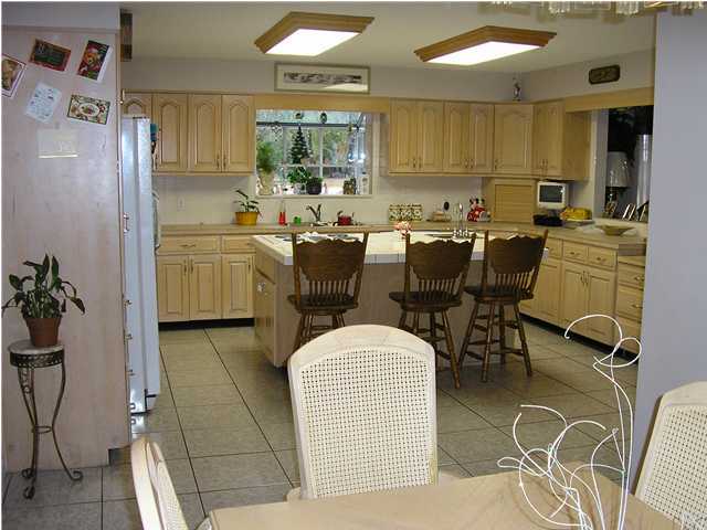 5628 Ryan Road Crestview, FL 32539 - Photo 5 of 21 Gallery Image 5