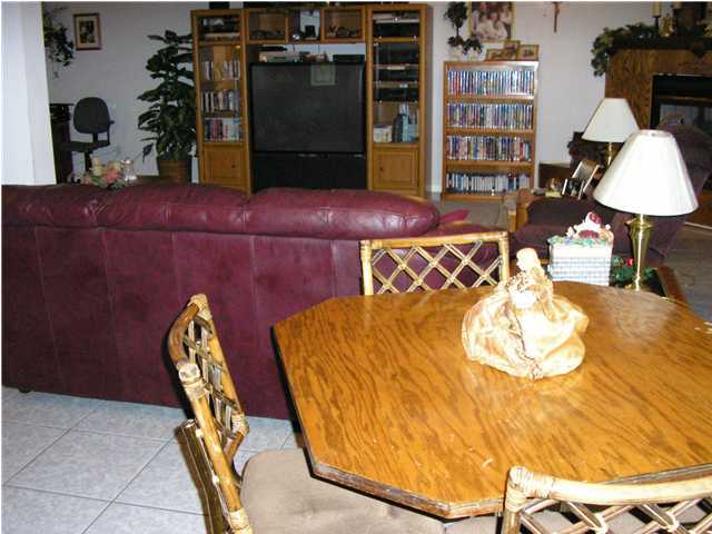 5628 Ryan Road Crestview, FL 32539 - Photo 9 of 21 Gallery Image 9
