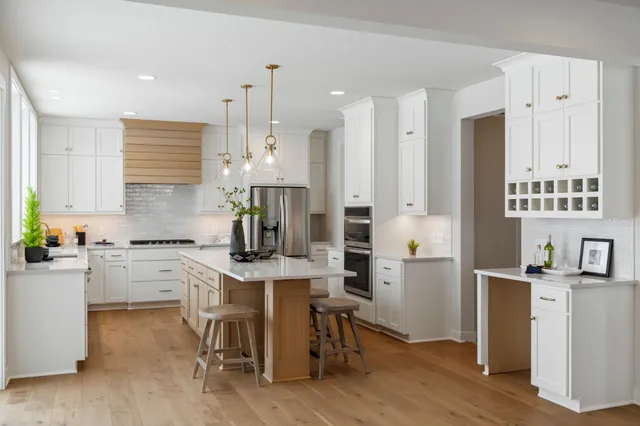 $824,520 | 6501 Timber Arch Drive, Chaska, MN 55318