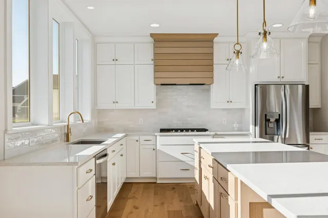 $824,520 | 6501 Timber Arch Drive, Chaska, MN 55318