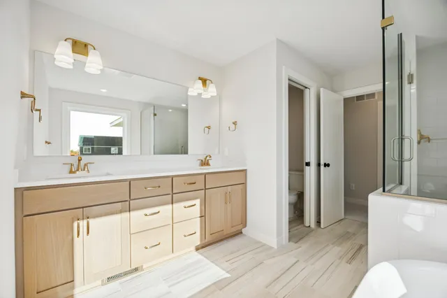 $824,520 | 6501 Timber Arch Drive, Chaska, MN 55318